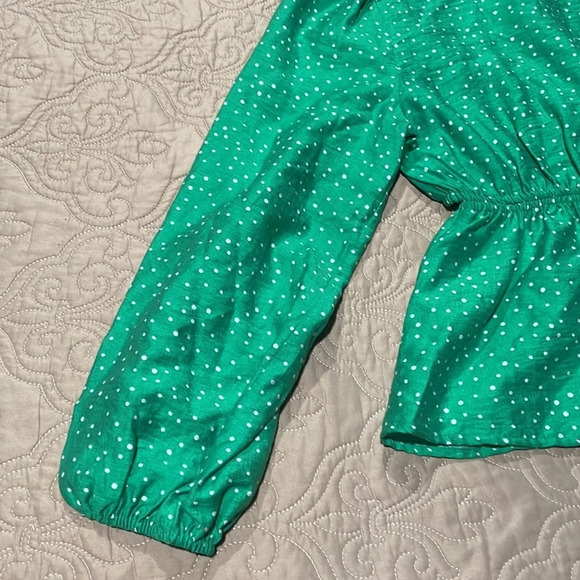 Super Cute Top - Picture 12 of 13